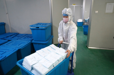 江西:開足馬力生產防護用品 全力保障市場供應